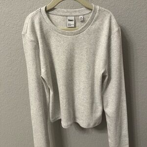 aritzia long sleeved tee NWOT
